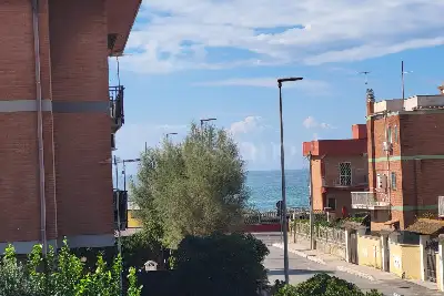 Casa in vendita, Via Rumenia, Pomezia