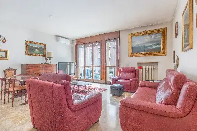 Casa in vendita, Via Gustavo Modena, Milano