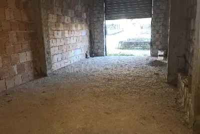 Casa Indipendente in vendita, Via Polveriera, Capistrello