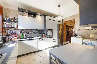 Casa in vendita, Via Adelaide Coari, Milano