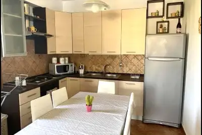 Villa Plurifamiliare in vendita, Contrada Pistavecchia, Campofelice di Roccella