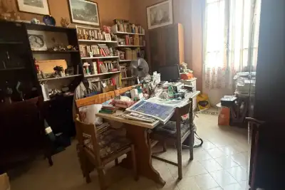 Casa in vendita, Via Castiglione, Bologna