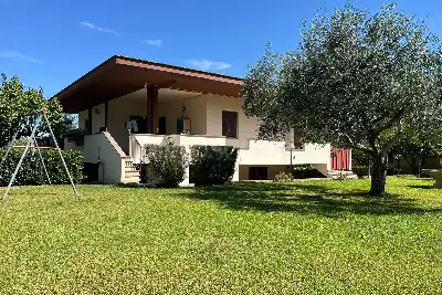 Villa Plurifamiliare in vendita, Via della Crisopa, Roma