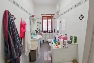 Casa in vendita, Via Odessa, Pomezia