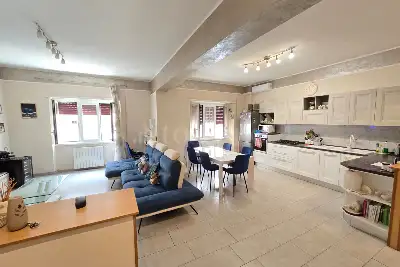 Casa in vendita, Via Colfelice, Roma