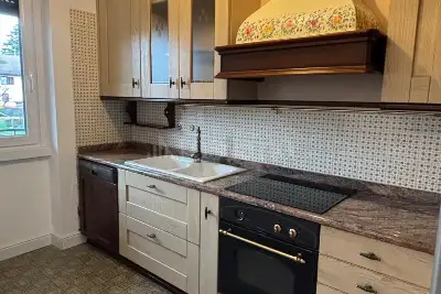 Villa in vendita, Via G. B. Busnelli, Saronno