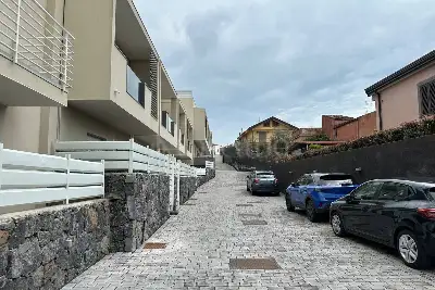 Villino a Schiera in vendita, Via Macello, San Gregorio di Catania