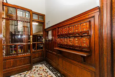 Casa in vendita, Via Sardegna 44, Milano