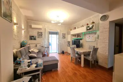 Casa in vendita, Via Calpurnio Fiamma, Roma