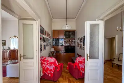 Casa in vendita, Piazza Giuseppe Garibaldi, Napoli