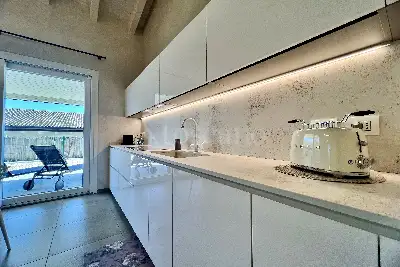 Villa in vendita, Via panizze , Desenzano del Garda