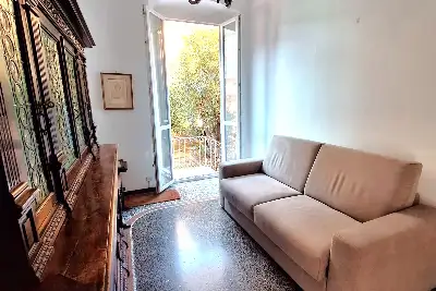 Casa in vendita, Via Carlo e Nello Rosselli, Genova