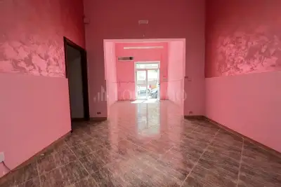 Store for rent, Via Corsica, Cerignola