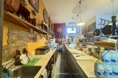 Negozio in vendita, Via Molinetto di Lorenteggio, Corsico