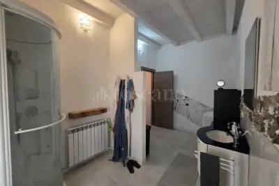 Casa in vendita, Via IV Novembre, Gussago