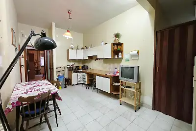 Casa in vendita, Via Martiri delle Fosse Ardeatine, Brindisi