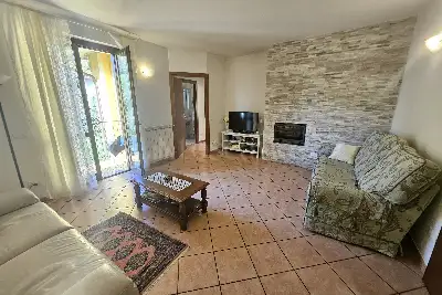 Casa in vendita, Via Villa Sera, Caino, Caino