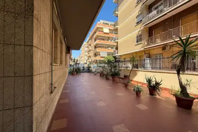 Casa in vendita, Via Francesco Grenet, Roma