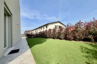 Casa in vendita, Via Antonio Vivaldi, Castiglione delle Stiviere