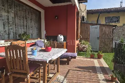 Casa Indipendente in vendita, Ad.ze Casa Natale di Papa Paolo VI, Concesio