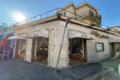 Negozio in affitto, Circonvallazione Gianicolense, Roma