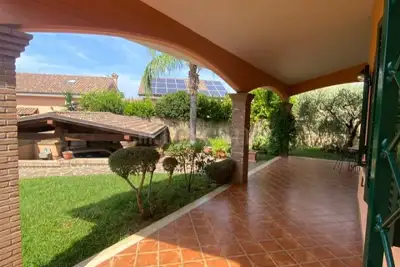 Villa in vendita, Via Afrodite, Pomezia