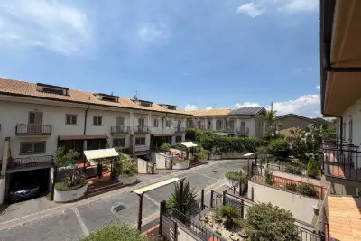 Villino a Schiera in vendita, Via Taranto, San Giovanni la Punta