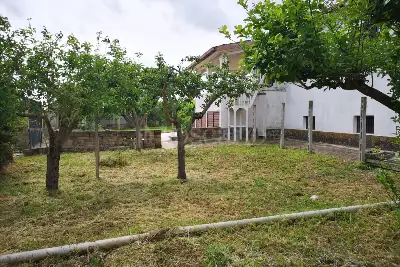 Villa in vendita, Via dei Gelsomini, Pomezia