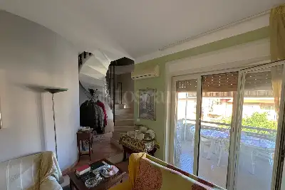 Casa in vendita, Via San Sofia, Catania