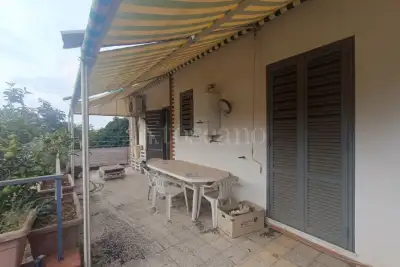 Casa Indipendente in affitto, Via Alcaloro, San Giovanni la Punta