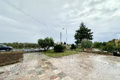 Casa in vendita, Via Cisternense, Lanuvio