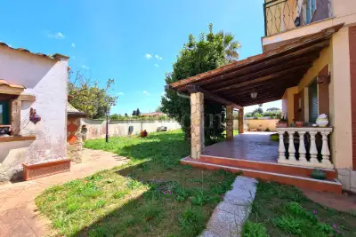 Villa in vendita, Via Colle San Magno, Nettuno