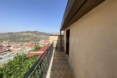 Casa in vendita, Via Antonietta Aldisio, Bronte