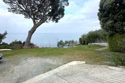 Casa in vendita, Viale alla Stazione, Sori