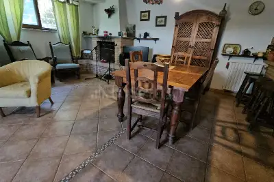 Villa in vendita, Via Pyre, Latina