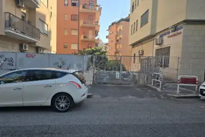 Box in vendita, Via Gian Leonardo Ceruso, Roma