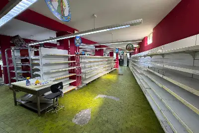 Negozio in vendita, Via Orsa Minore, Catania