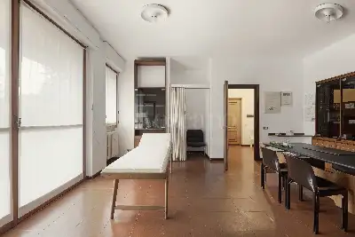 Ufficio in vendita, Via Milano, Cantù