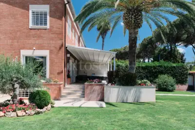 Villa Bifamiliare in vendita, Via Pittaco, Roma