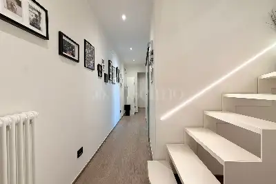 Casa in vendita, Via Senigallia, Milano