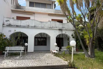 Villa in vendita, Stalettì, Stalettì