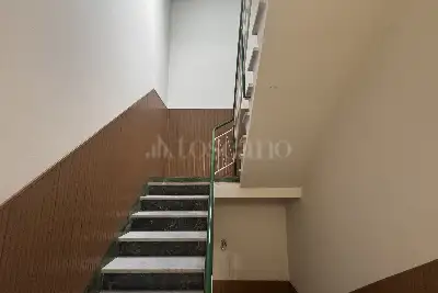 Villino a Schiera in vendita, Via Edmondo de Amicis, Prato