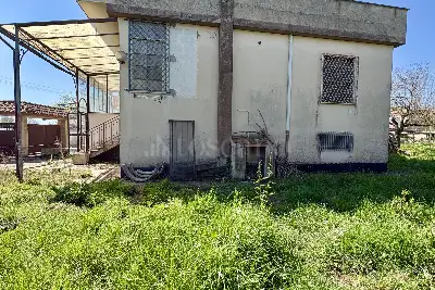 Casa Indipendente in vendita, Via Vico Nel Lazio, Nettuno