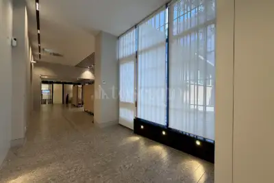 Negozio in vendita, Via Friuli, Milano