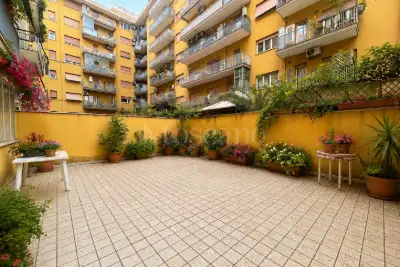 Casa in vendita, Via Portuense, Roma