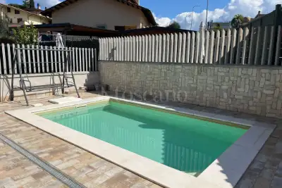 Villa Plurifamiliare in vendita, Via Dora Baltea, Mentana