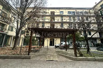 Casa in affitto, Via Pietro Giannone, Milano