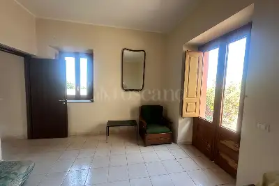 Casa Indipendente in vendita, Via Riggio, Zafferana Etnea