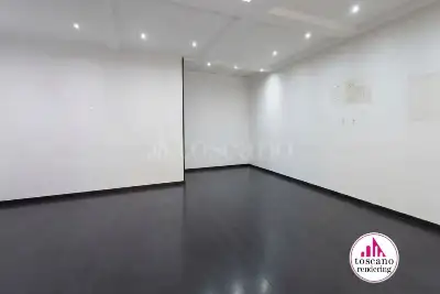 Negozio in vendita, Via Numa Pompilio, Brindisi