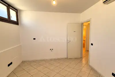 Ufficio in vendita, Via Sant'Adeodato, Cantù